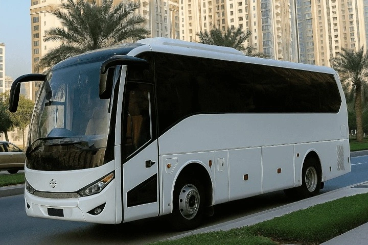 40 Seater Corporate Employee Transport for Daily Commute In UAE | Daily Staff Transportation
